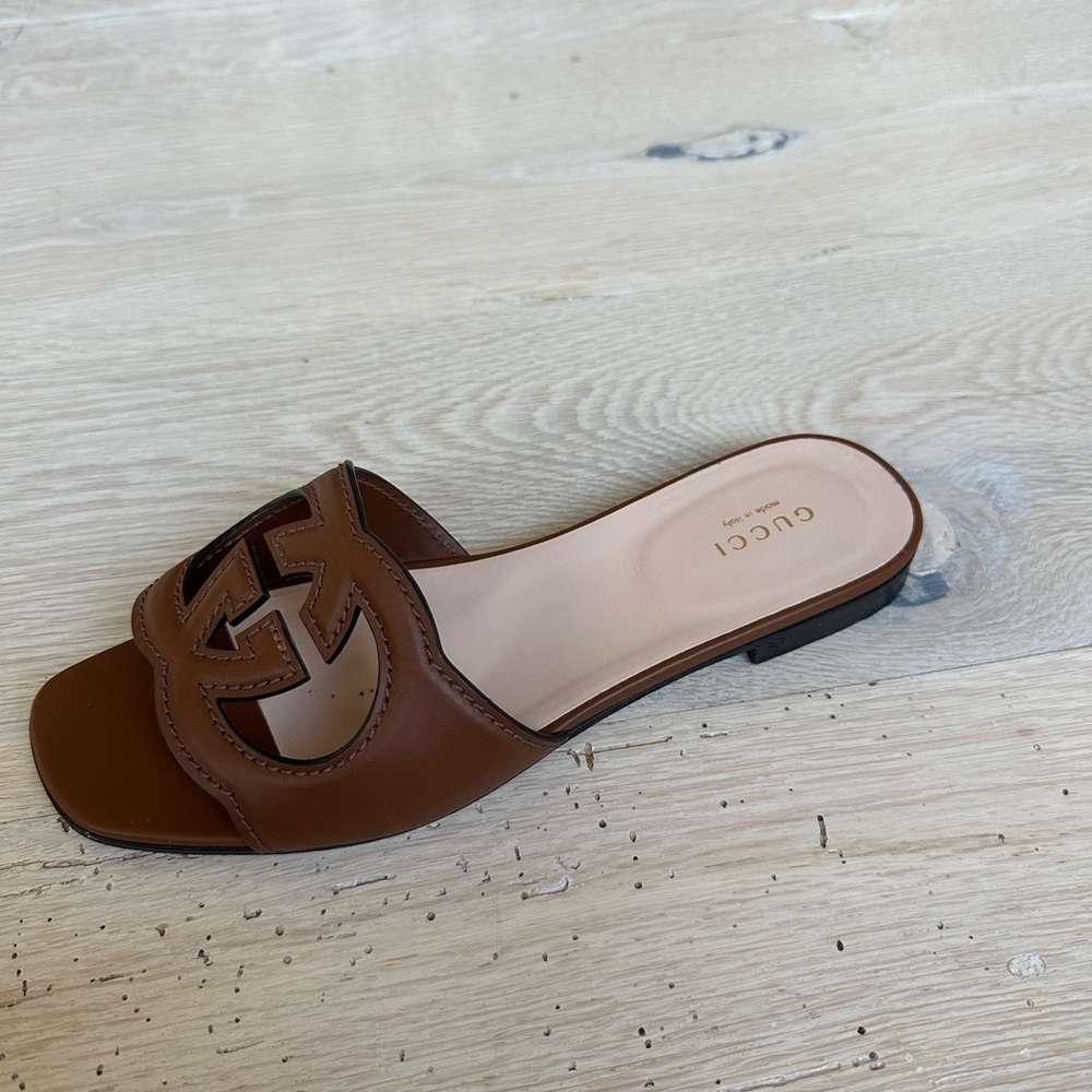 Gucci Tan Leather cutout Slide Sandals - Picture 4 of 7
